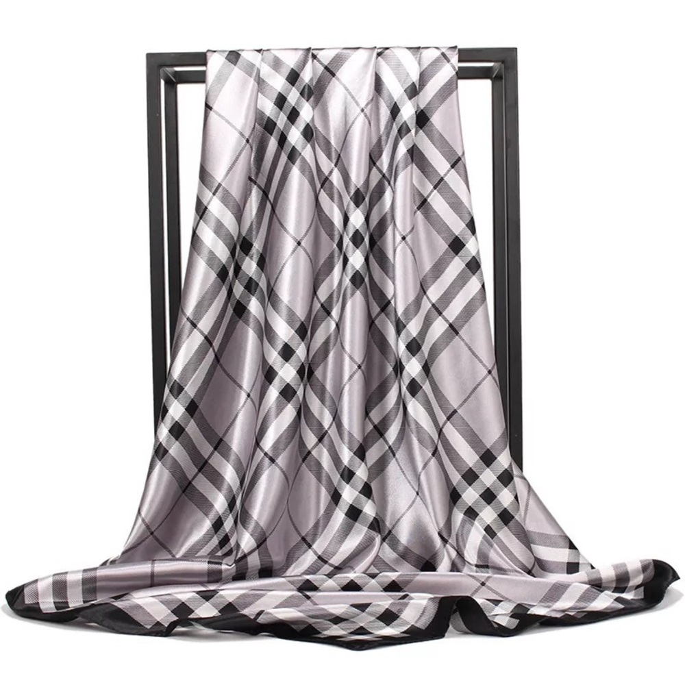 Gray scarf